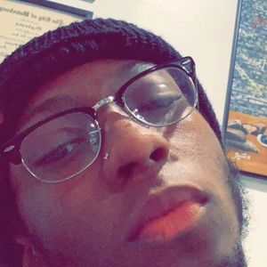 Meet your Posher, Perry